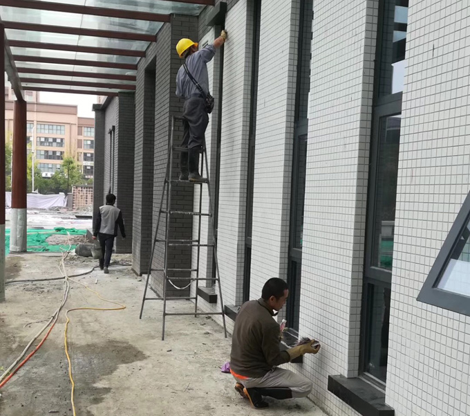 新樓盤新建筑外墻清洗、建筑清洗工作